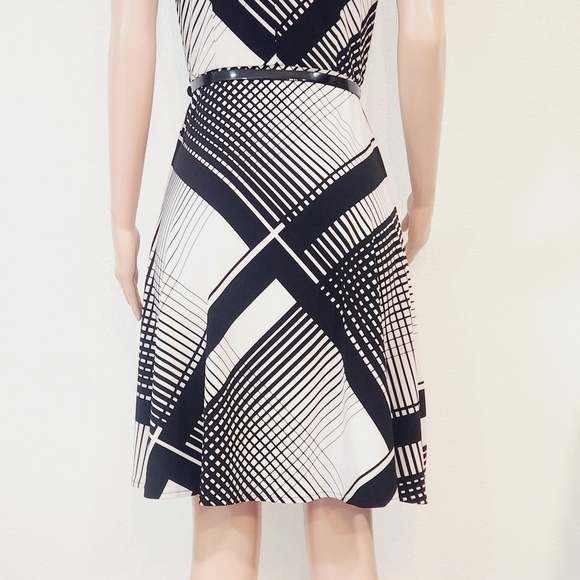WHBM Cowl‑Neck Check Dress | Black‑&‑White Sleeveless A‑Line Size 4 - Picture 9 of 12